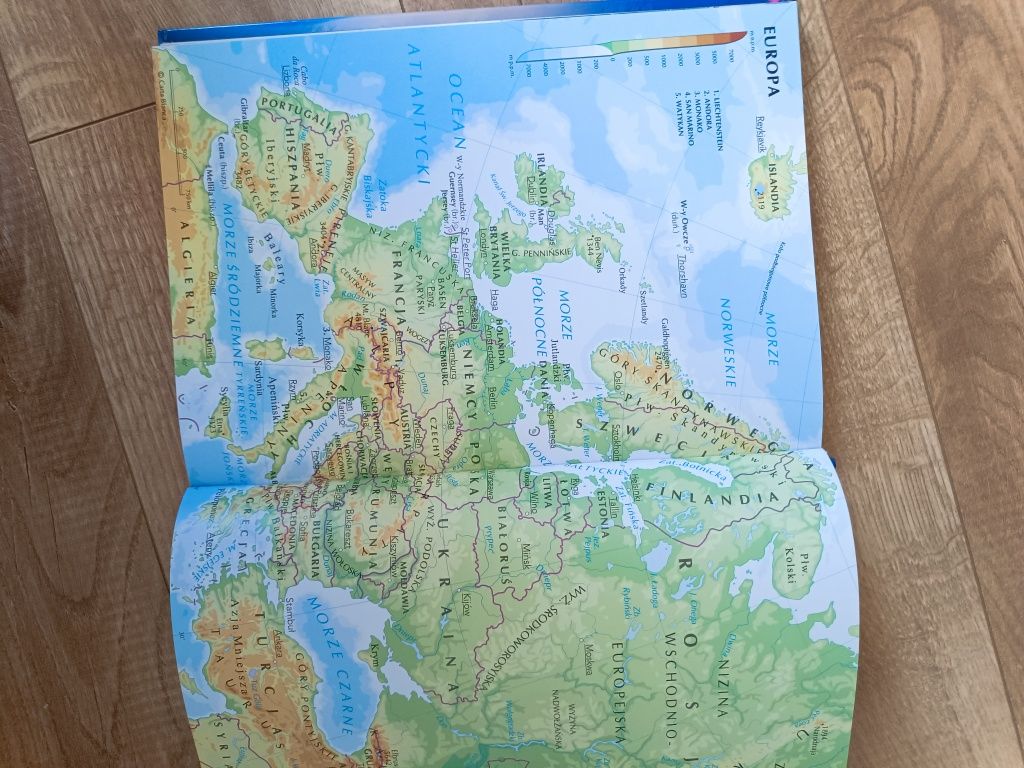 Książka Geografia Świata