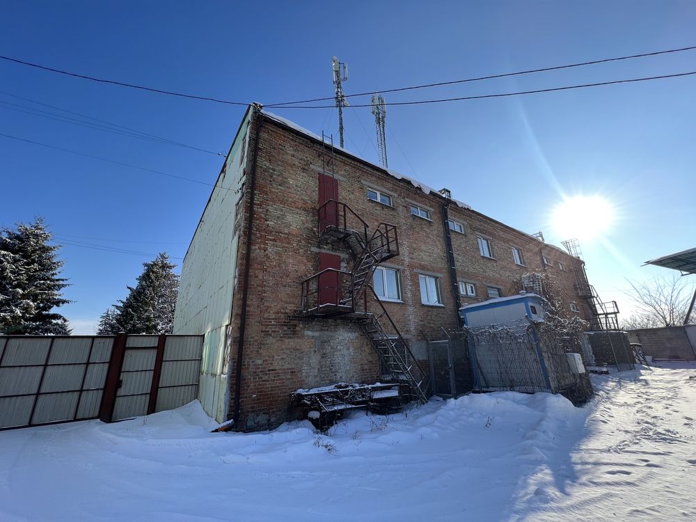 Ексклюзивний комплекс в центрі с. Білозір‘я