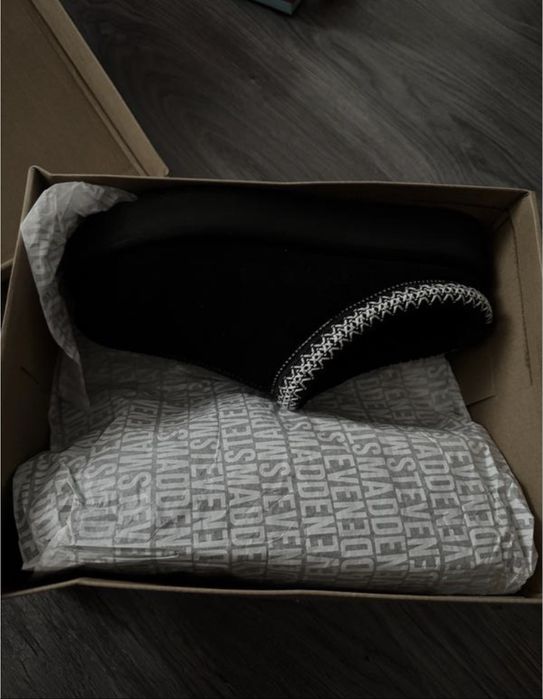 Steve Madden нові, розмір 40
