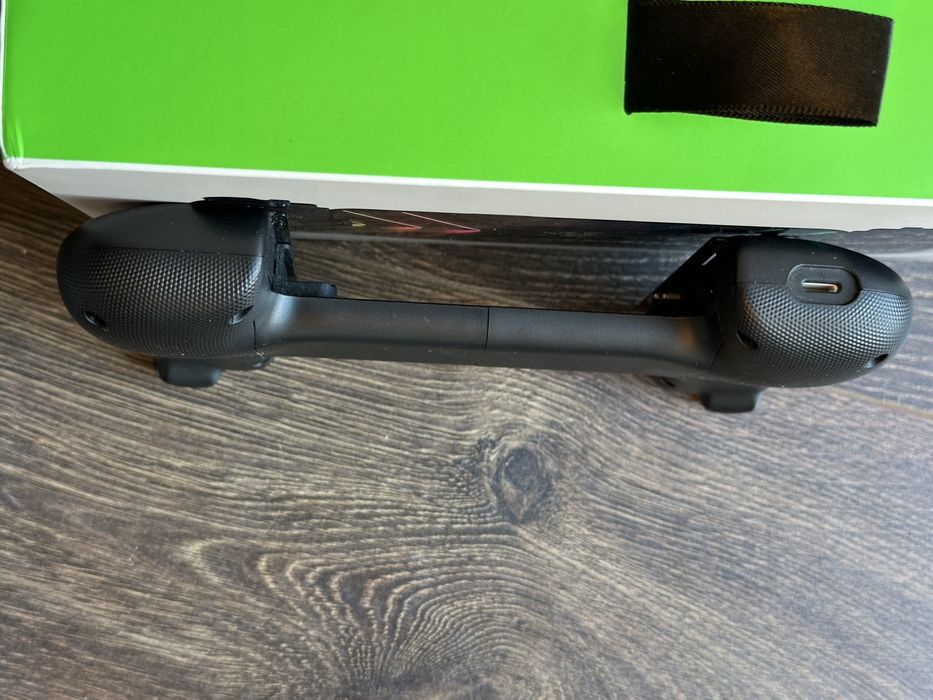 Comando Razer Kishi v2 para iPhone Lightning