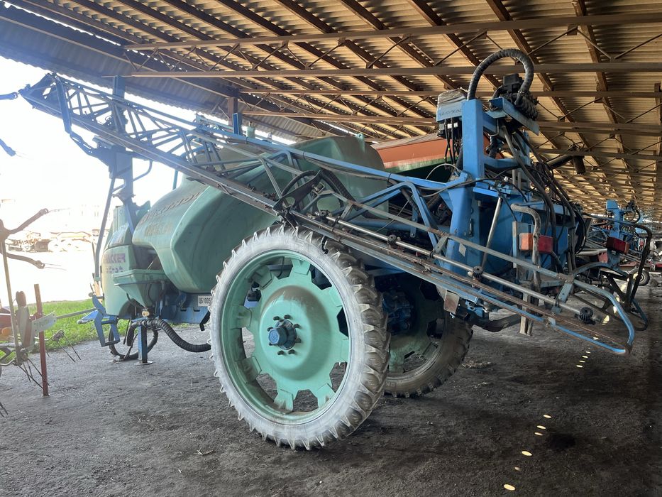 Обприскувач Berthoud-Tracker-24, 2013р