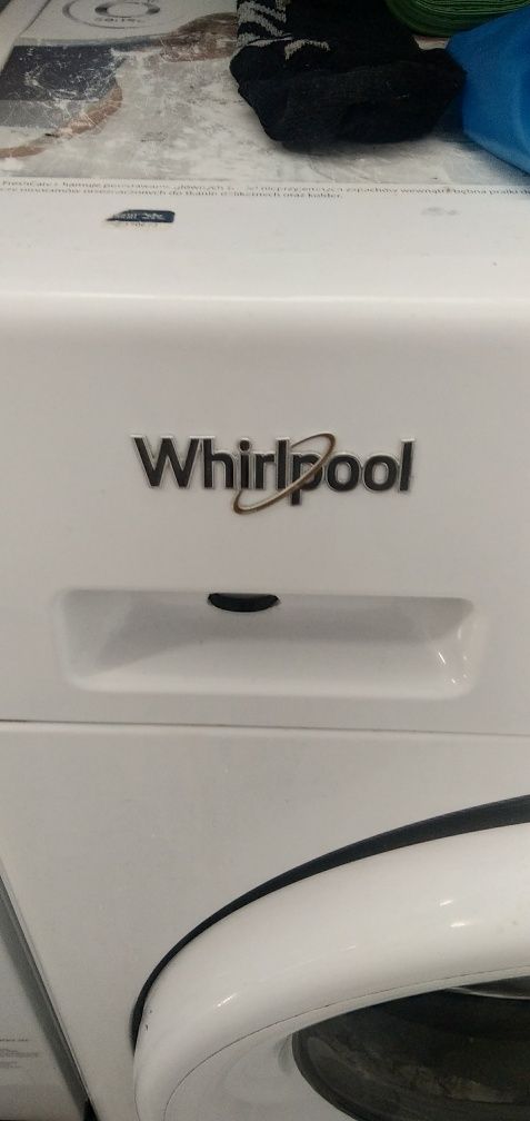 Pralka Whirlpool FWG71284W z transportem