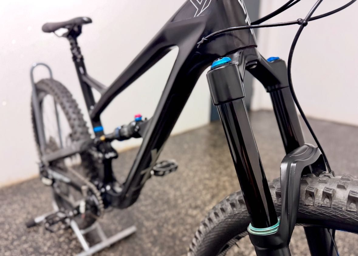 YT  Jeffsy CF  jak NOWY Rama L 27,5 Fox 36 Elite/ Performance Elite XO