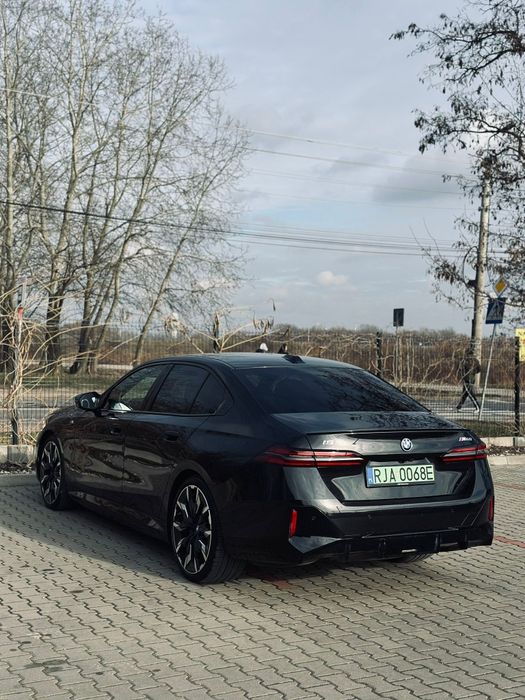 Wynajem Bmw i5 602km 3.6 do 100