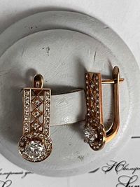 Золотые серьги Cartier с бриллиантами