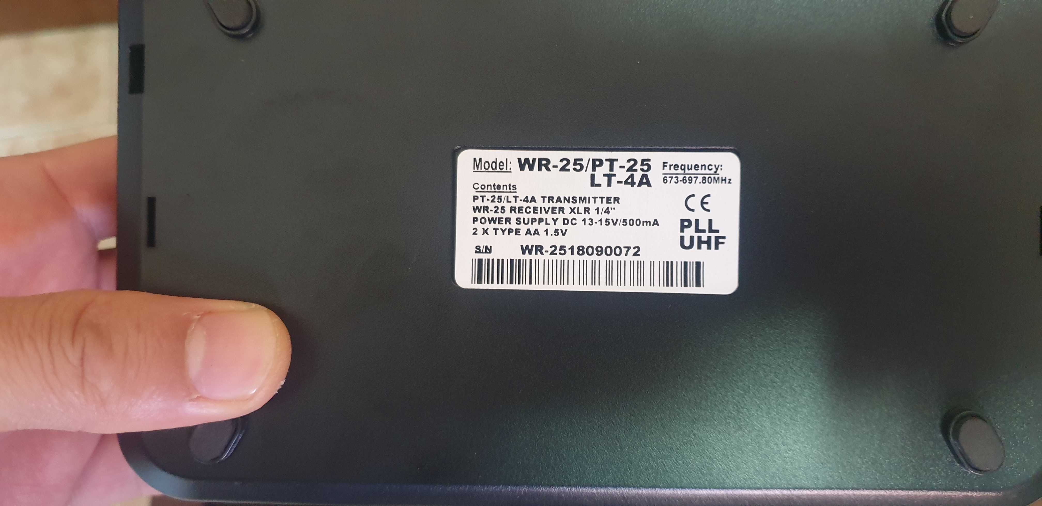 Sistema EK Audio Microfone Lapela Sem Fio