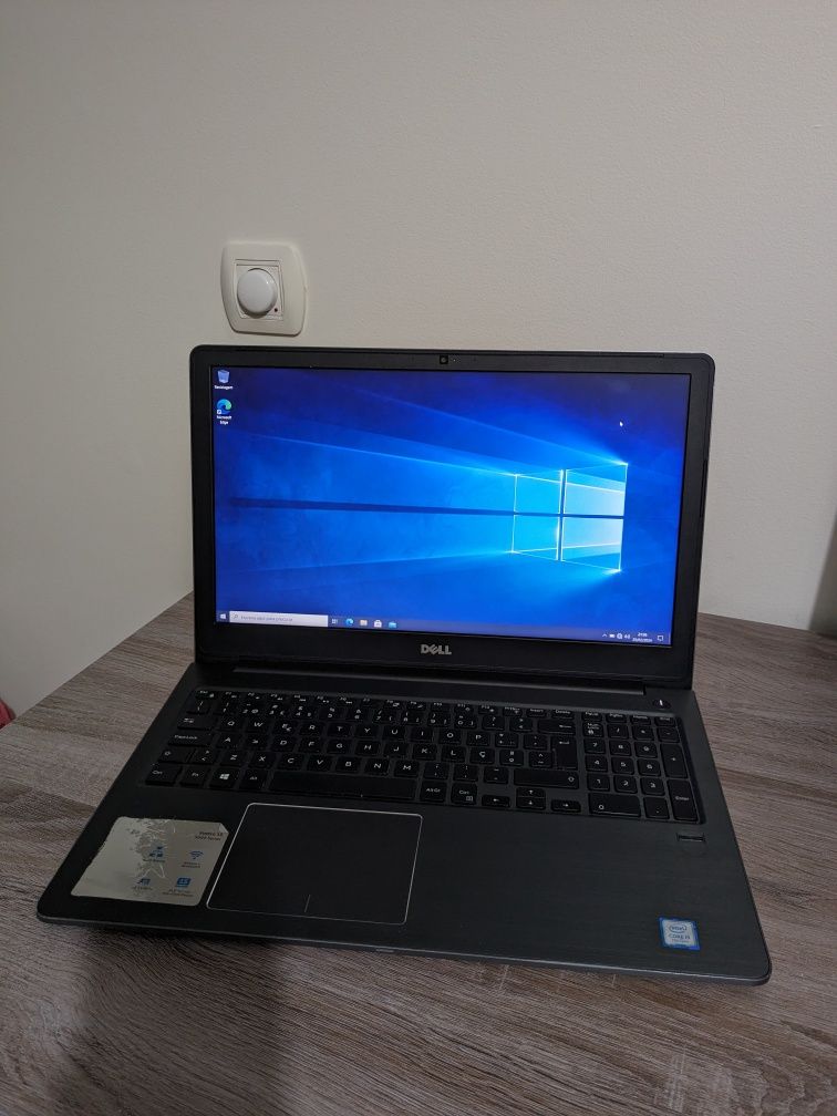 Dell vostro 5568 - i5 7200u- 16gb ram