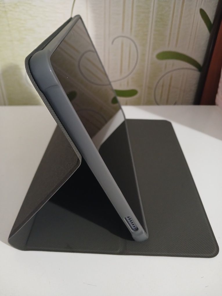 Планшет ulefone повністю новий!!!