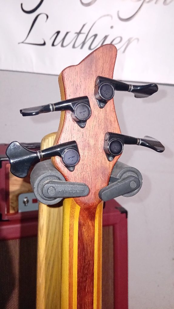 Baixo 4 cordas luthier Angel Joseph