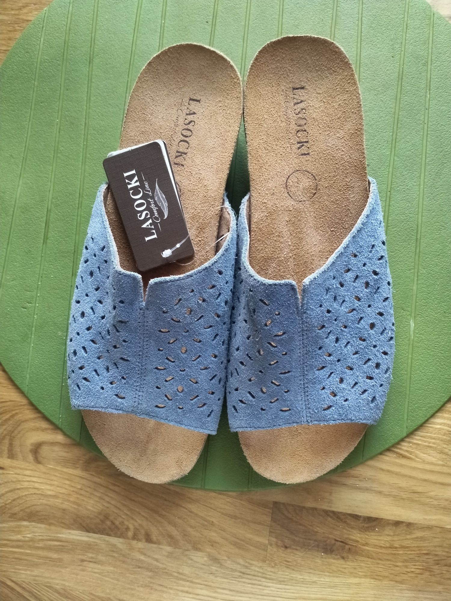 Nowe z metką klapki damskie Lasocki
