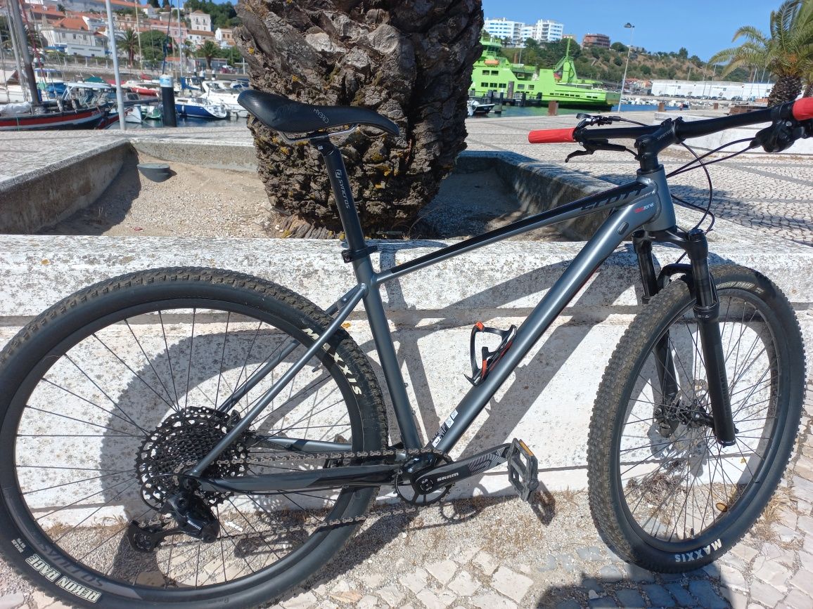 Bicicleta Scott Scale 970