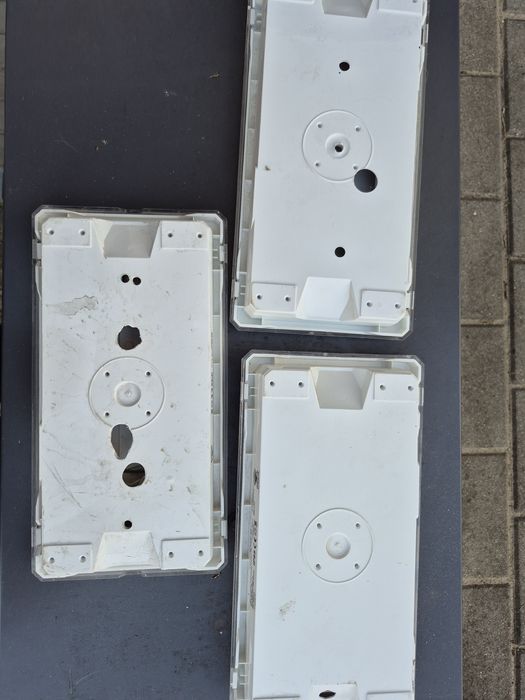 Lampa oświetlenia ewakuacyjnego awaryjnego