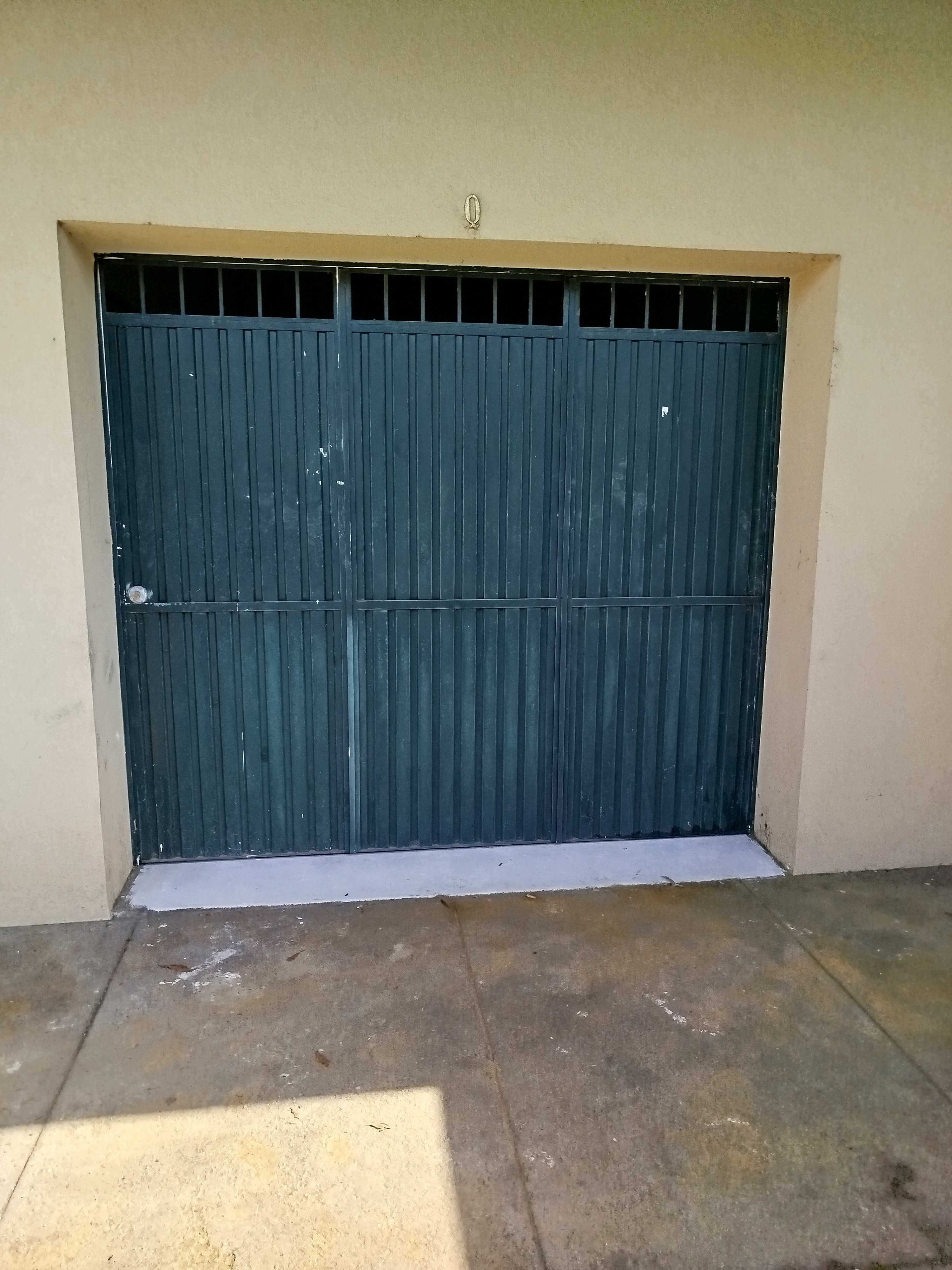 Garagem fechada Ermesinde