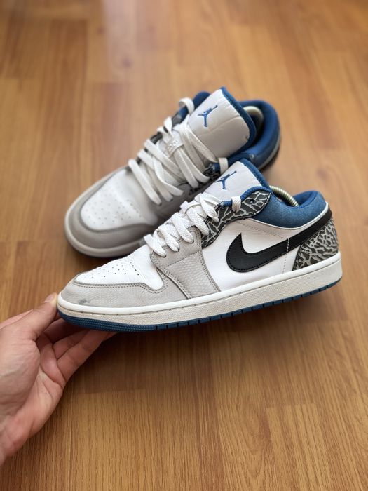 Чоловічі кросівки Nike розмір 44 28 см устілка оригінал