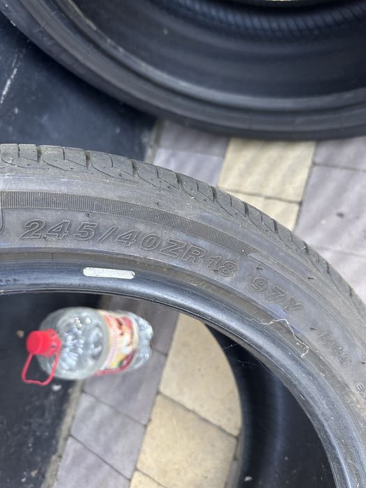 Продам шини розмір 245/40 18R