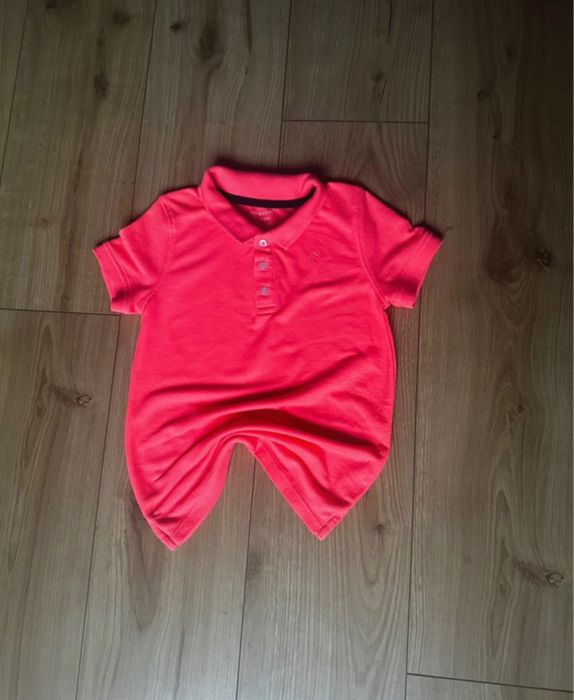 Odblaskowa, jarzeniowa koszulka typu polo, Primark, r.122 (6-7lat)