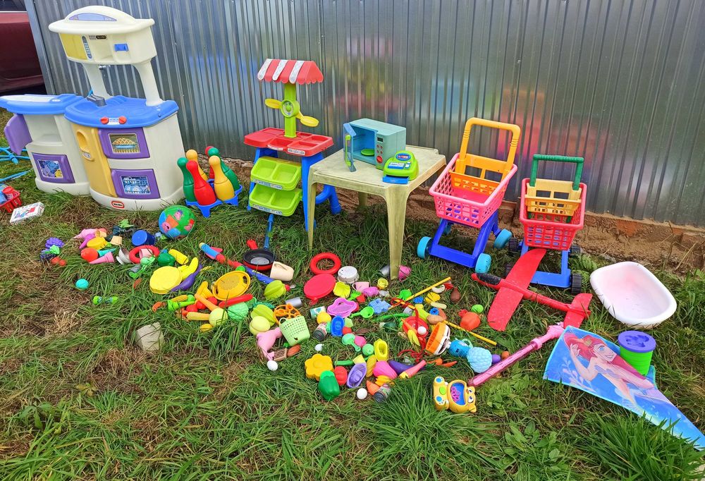 REZERWACJAO oddam za darmo zabawki ogrodowe