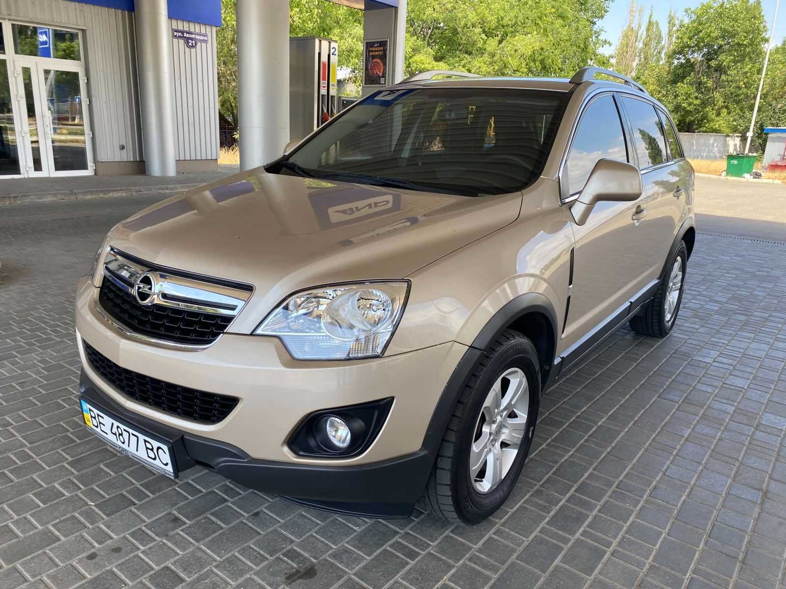 Opel Antara 2012 року 2.4/бензин