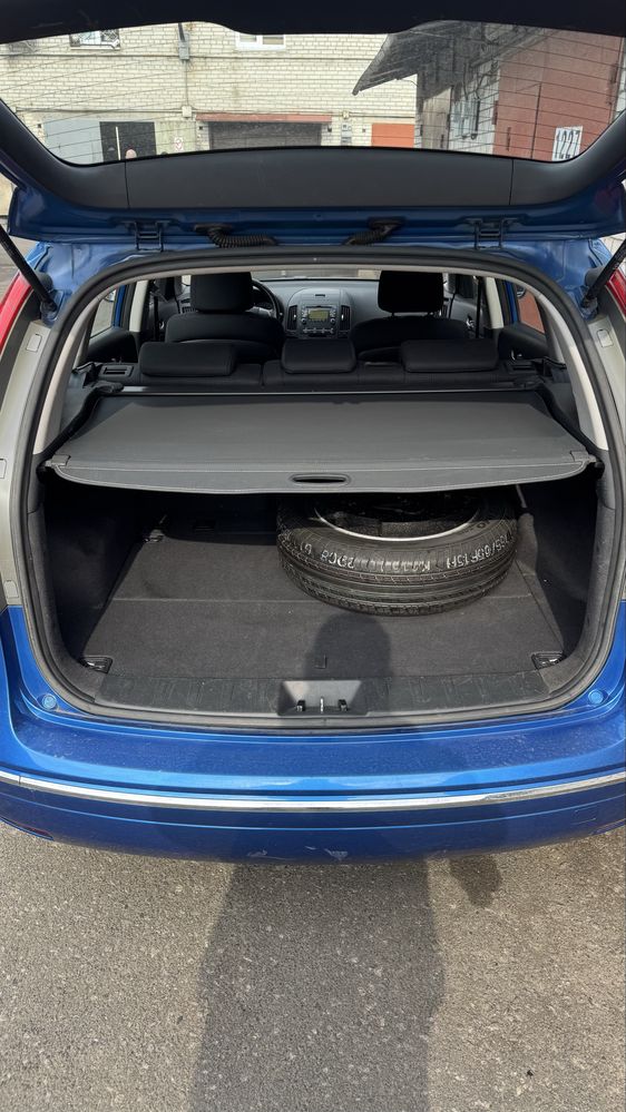 Оренда Hyundai I30 універсал