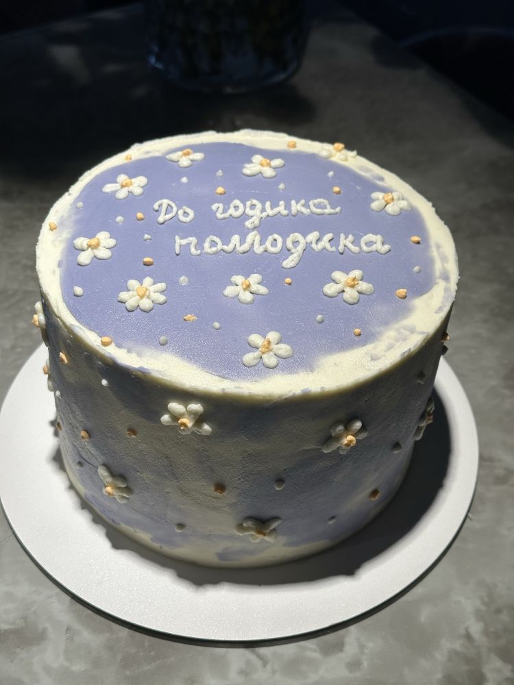 Торт на замовлення бенто дитячий кондитер