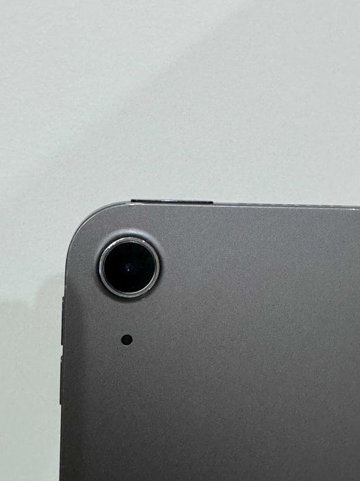 iPad Air 4 (10.9”) 64GB