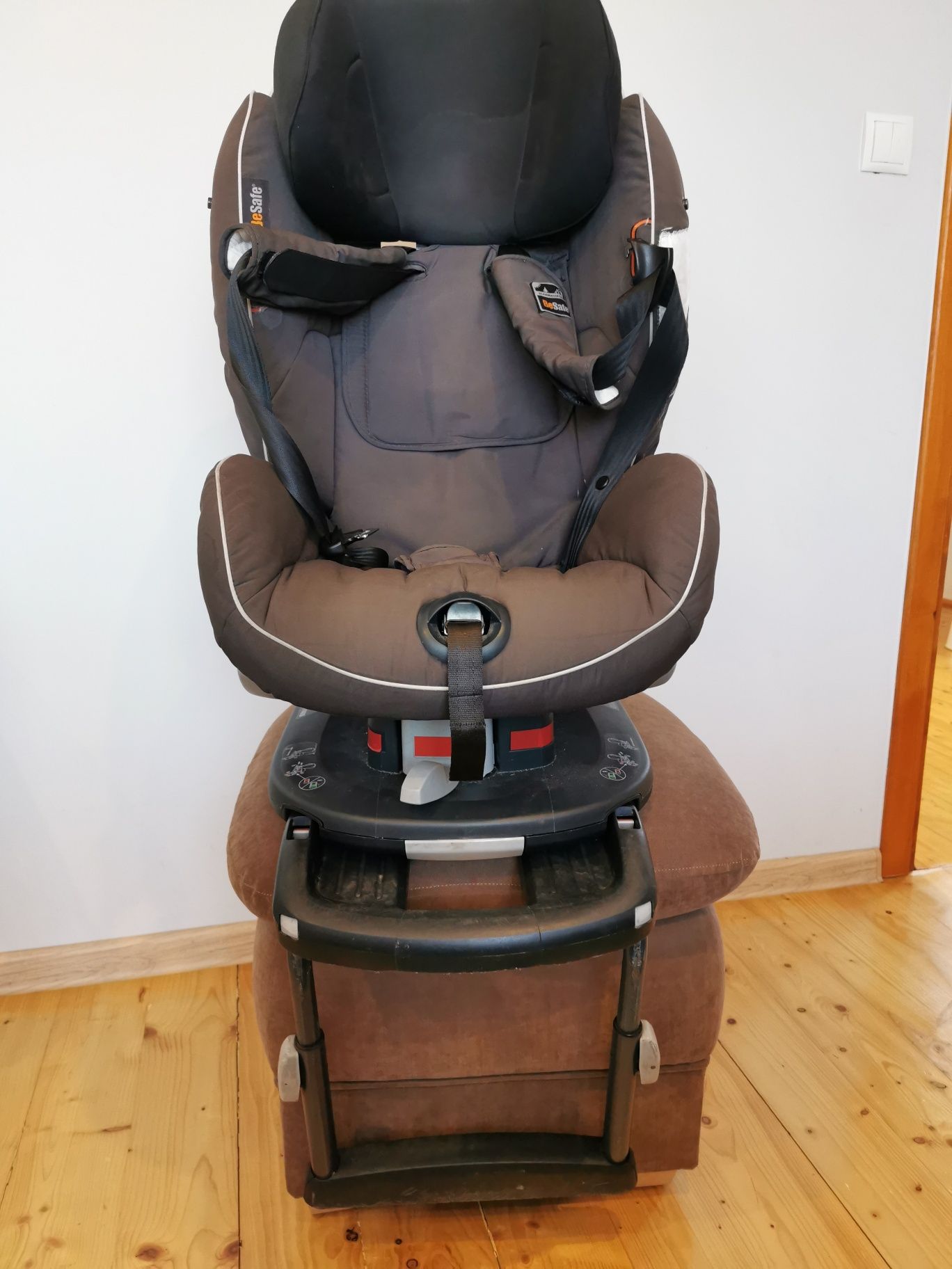 Fotelik samochodowy BeSafe iZi Comfort X3 Isofix 9-18kg