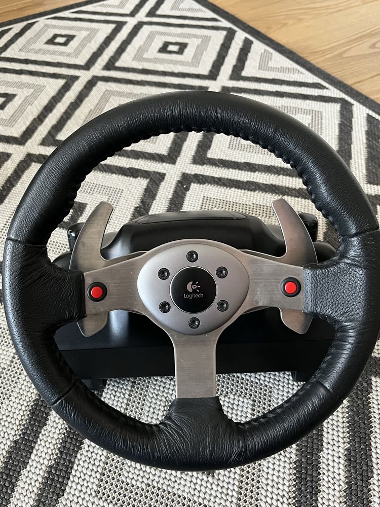 Продам logitech g25