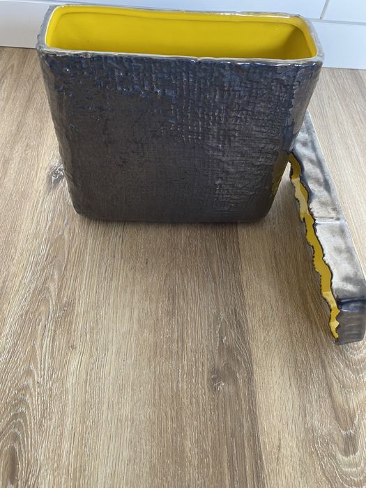 Vendo jarra e tabuleiro (conjunto)