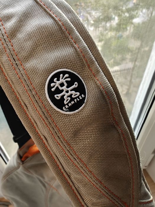 Сумки для ноутбуків. Asus та Crumpler