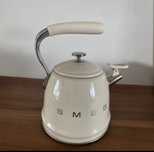 Чайник SMEG со свистком