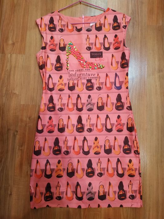 Продам нарядное платье