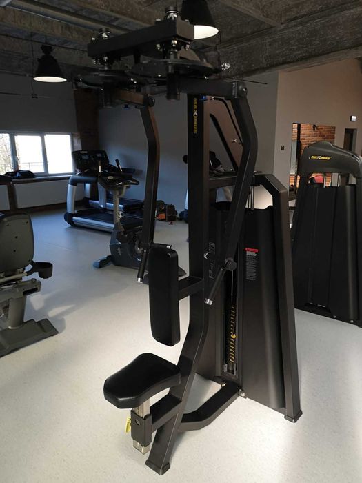 Maszyna  2 W 1 Na Klatkę I Plecy Nowa od ręki