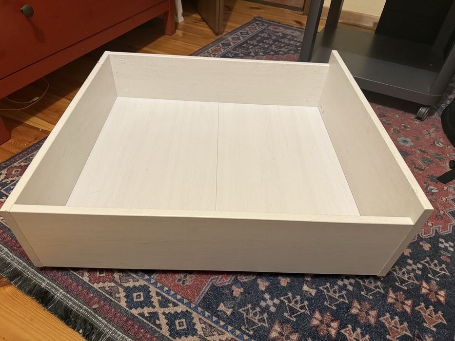 2 szuflady ma kółkach pod łóżko IKEA Brusali stan dobry plus 67 x 60