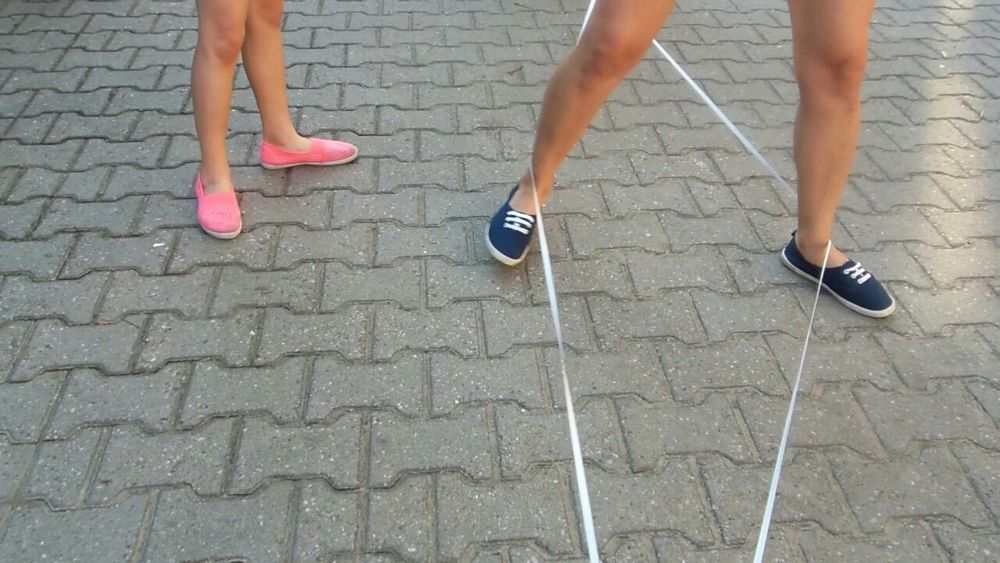 2 x Guma do grania skakania tradycyjna płaska mocna długa