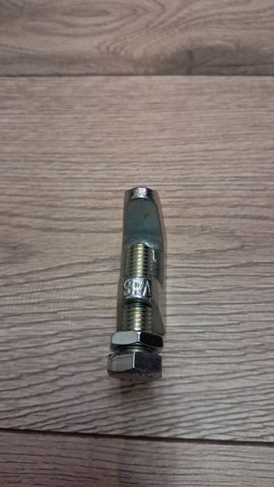 Klamra do dźwigarów M 10 ,zacisk TKL