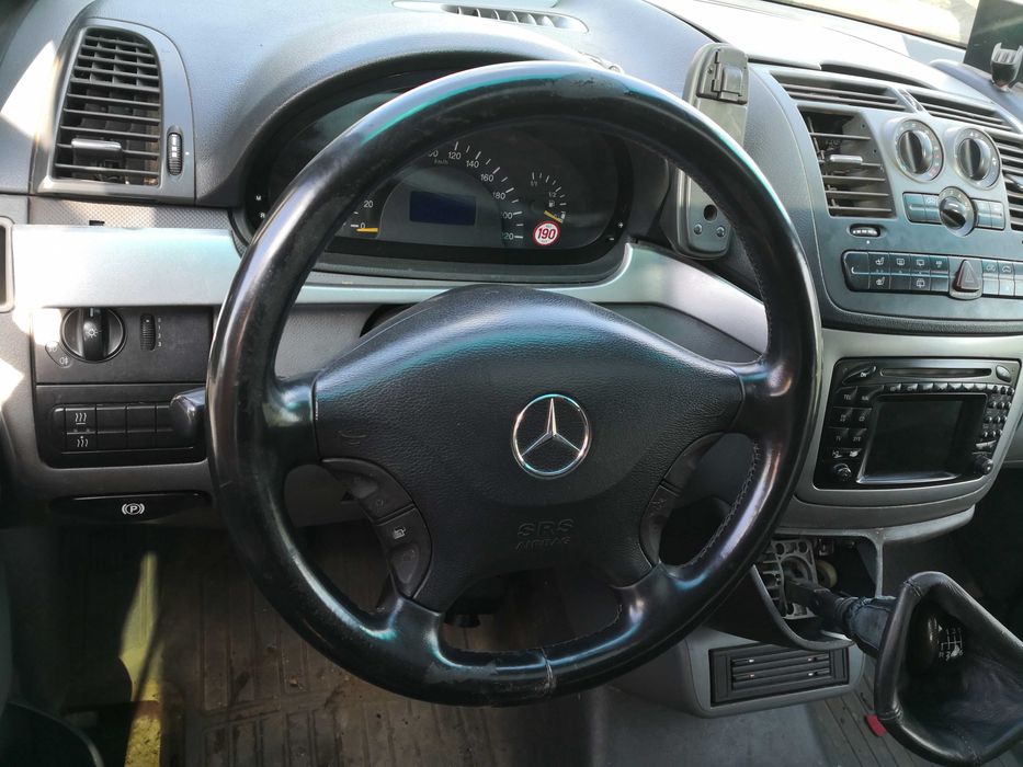 Vito 639 części kanapy cwiartki drzwi fotele deski maglownica pasy