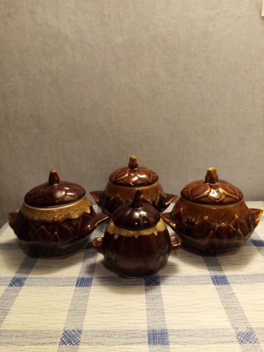 Продам  новые горшочки  для запекания времен СССР