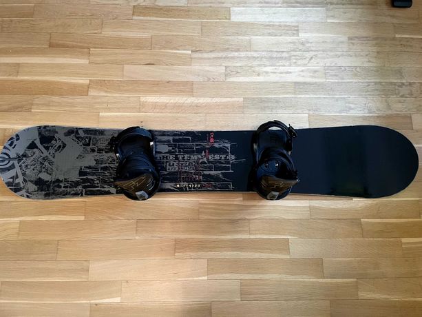 Snowboard, deska snowboardowa Fanatic Duke 157 cm + wiązania F2