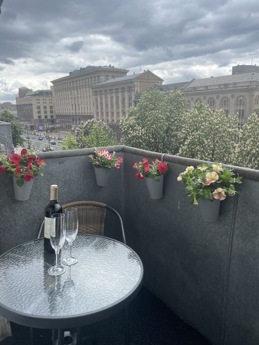 2 кімнатні арартаменти на Хрещатику біля метро