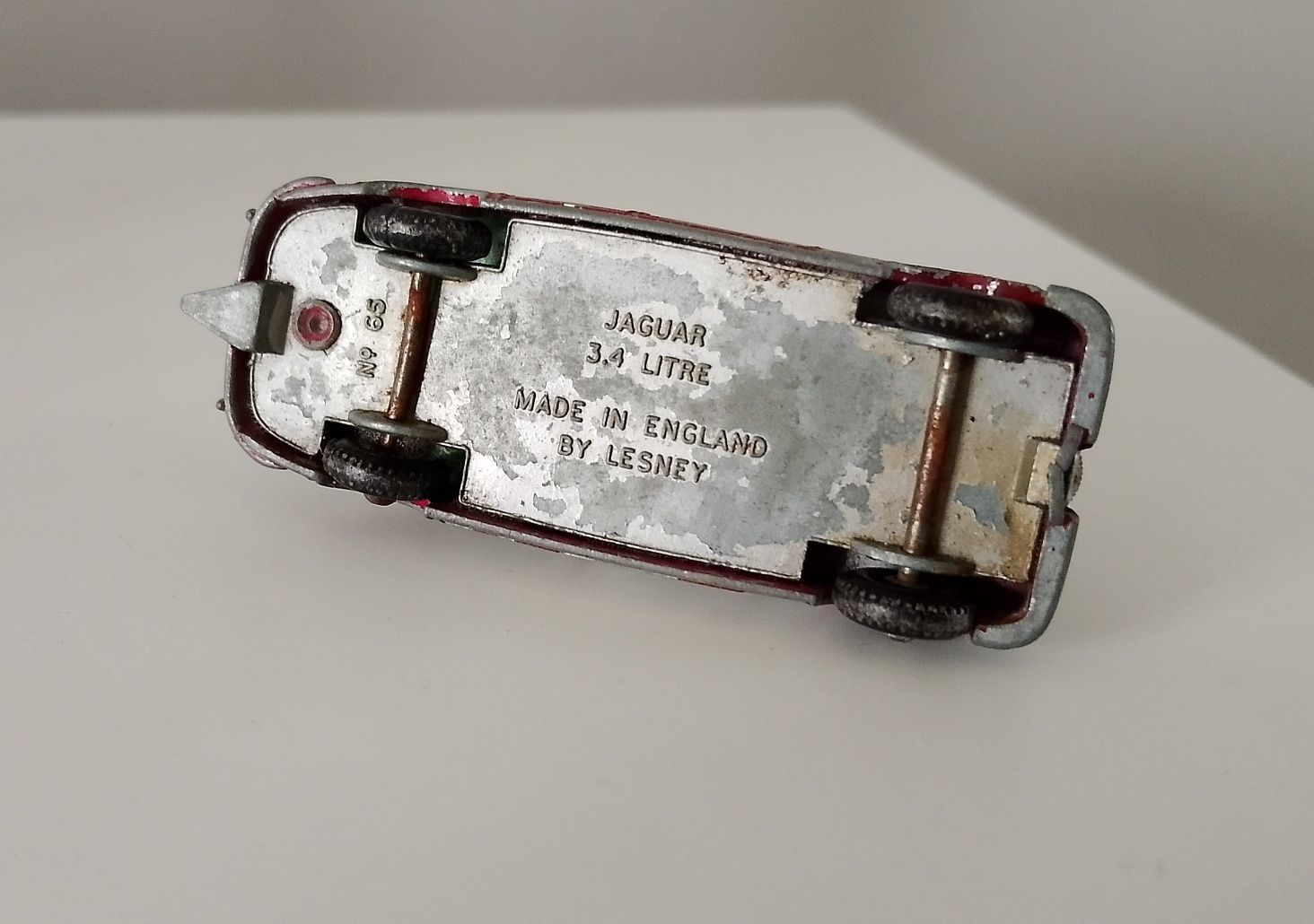 Matchbox Jaguar 3.4 Litre stary resorak