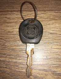 Stary kluczyk do auta prl