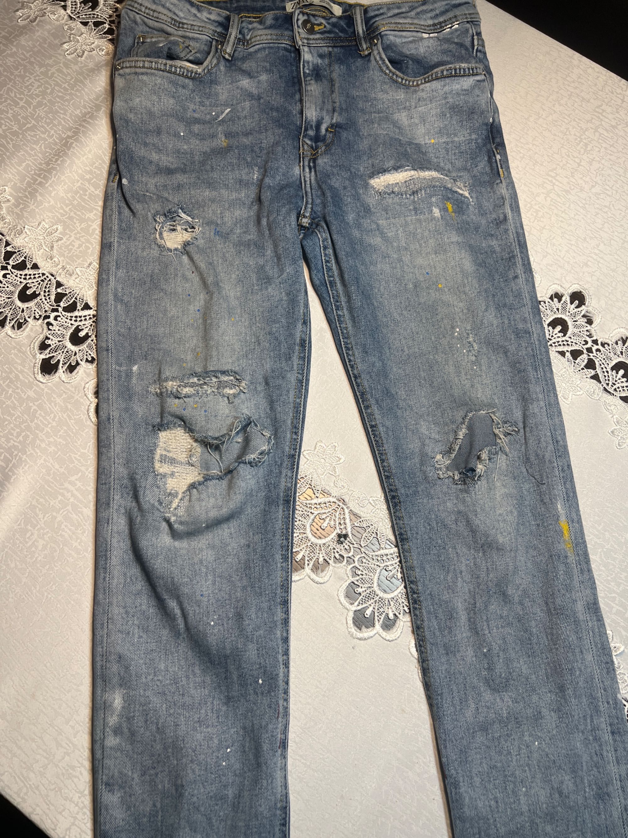 Spodnie jeansowe Zara Męskie przetarcia