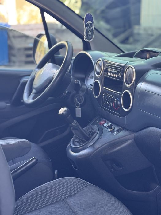 Увага! Пежо Партнер оригінал в кредит! Авто на виплату розстрочка!