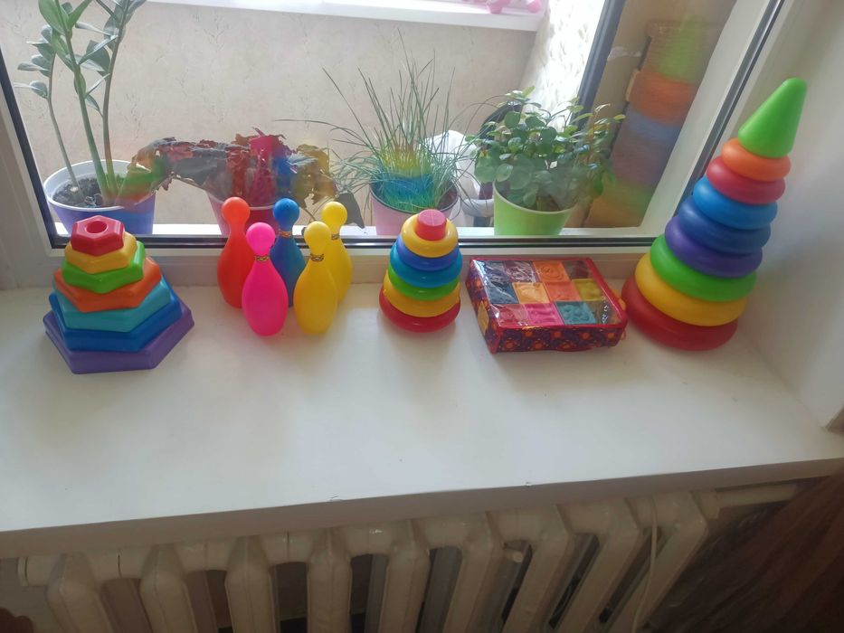 Піраміда, боулінг. КУБИКИ ПРОДАНІ