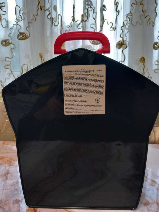 Металлический бокс-гараж для 36 машинок