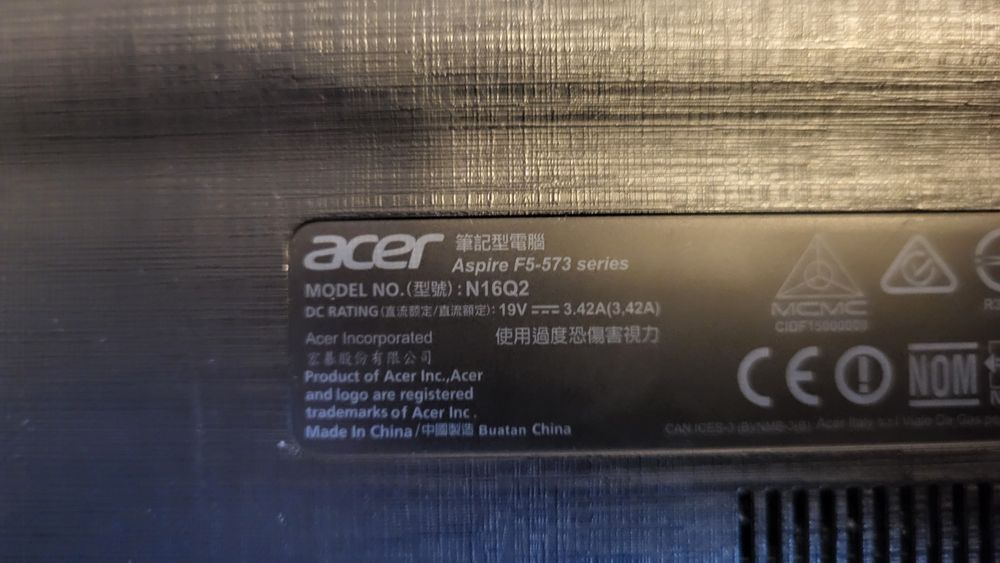 Laptop Acer Aspire F5-573