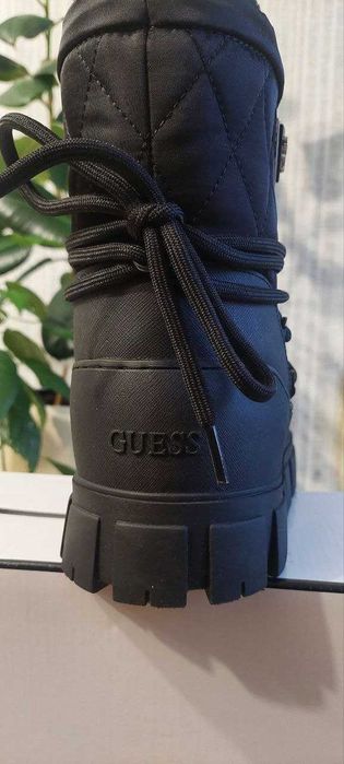 Зимові чоботи Guess UNIQUES. ОРИГ.