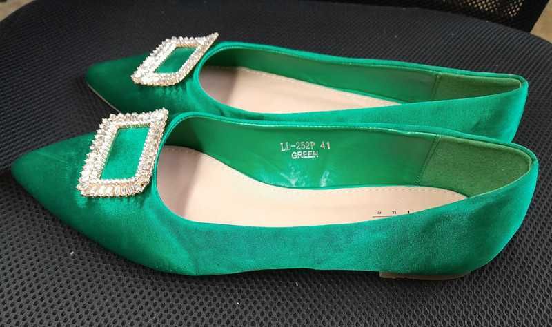 buty kozaki,śniegowce,kapcie,baleriny-paka butów  roz. 41/42