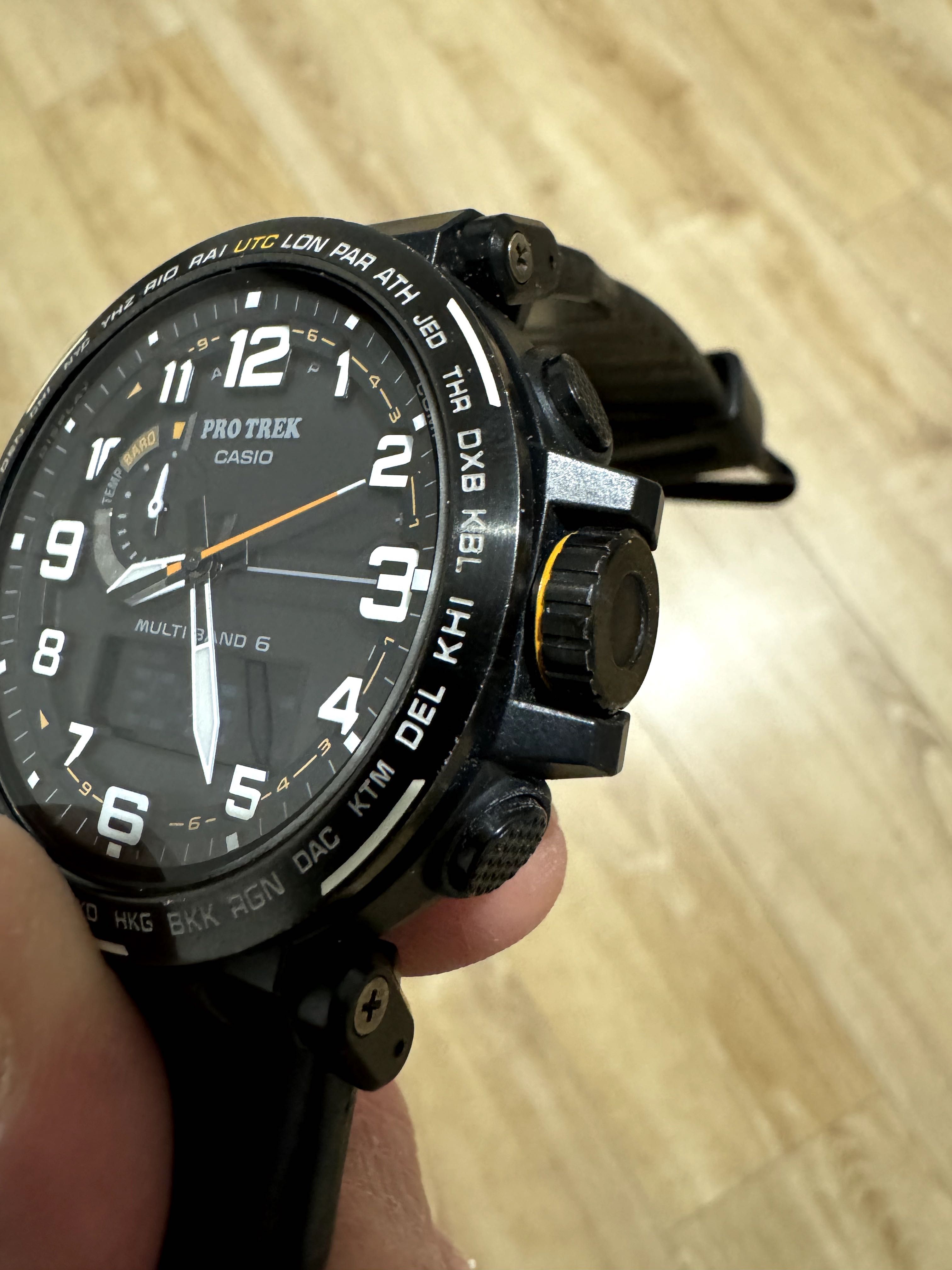 Casio PRW- 6600Y