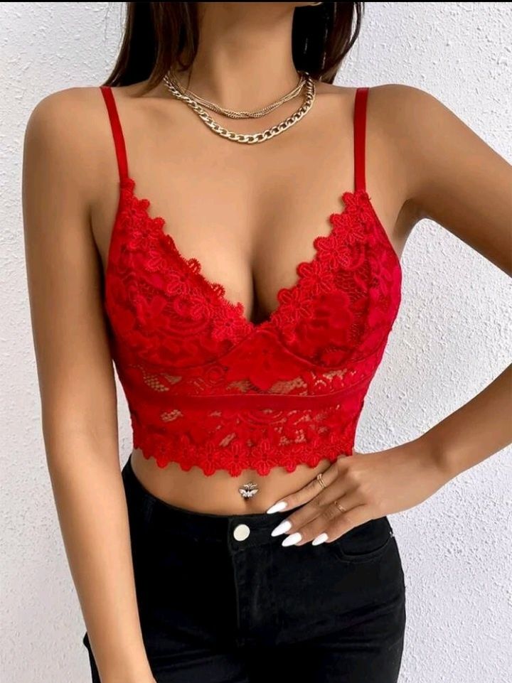 Top Cami Cortado Renda de guipura